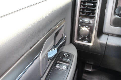 2020 RAM 1500 Classic Tradesman