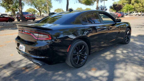 2016 Dodge Charger SXT