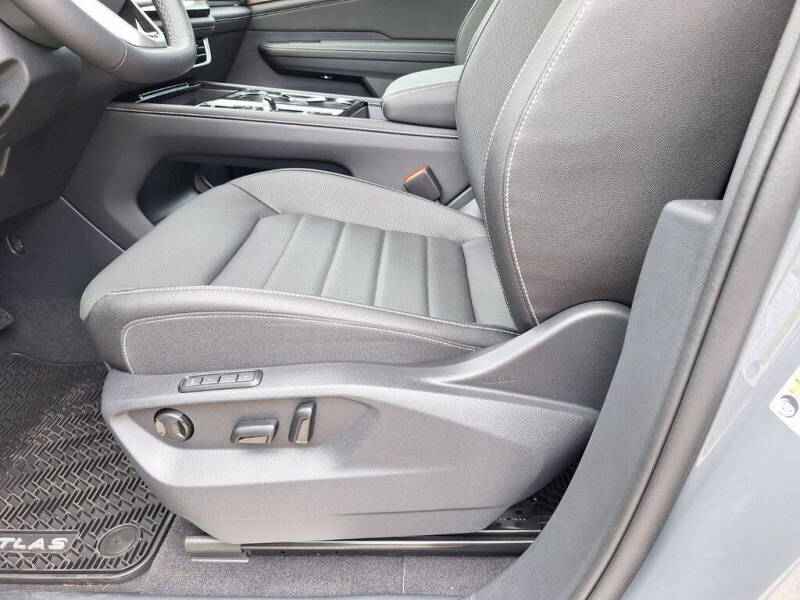 2025 Volkswagen Atlas SEL 4Motion