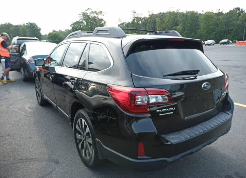 2015 Subaru Outback 2.5i Limited