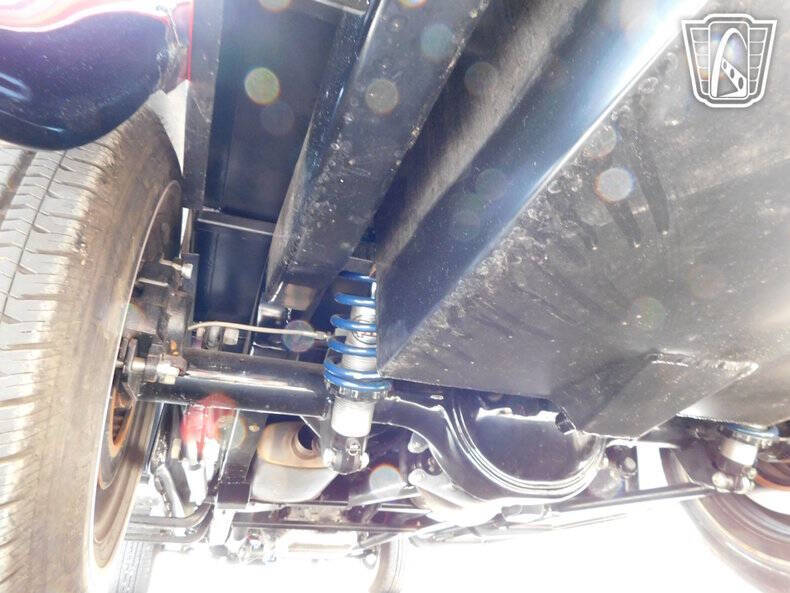 1933 Chevrolet Apache