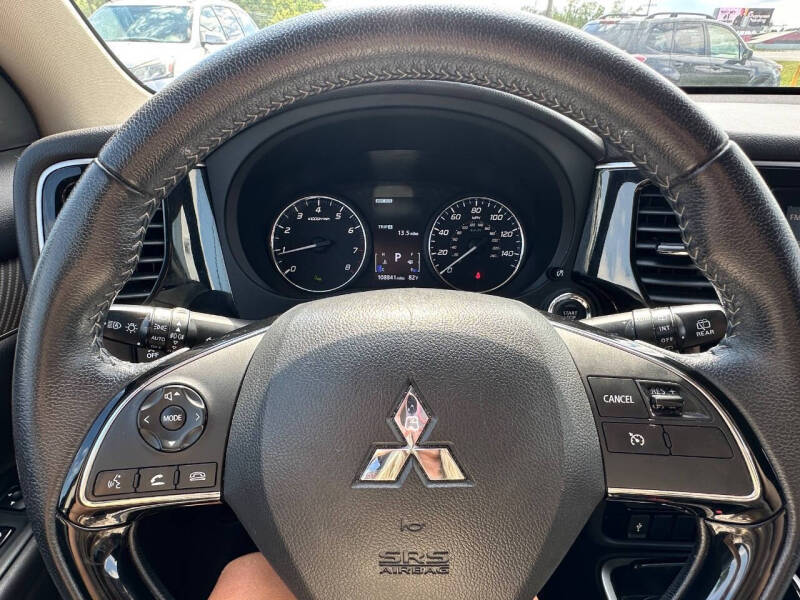 2020 Mitsubishi Outlander SEL