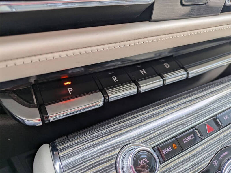 2022 Lincoln Aviator Black Label