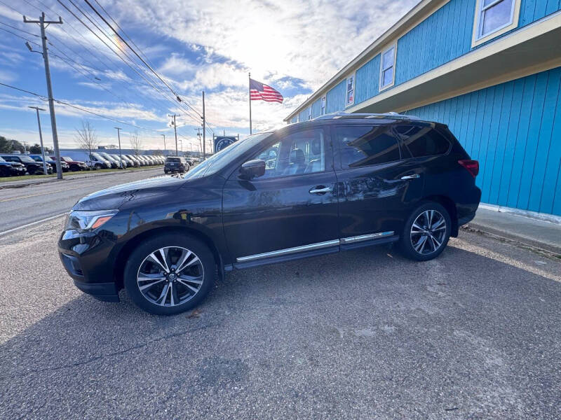 2018 Nissan Pathfinder Platinum