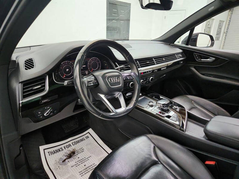 2017 Audi Q7 2.0T quattro Premium Plus