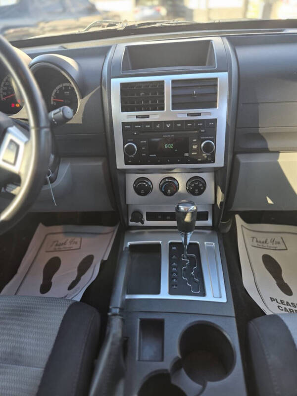 2008 Dodge Nitro SLT