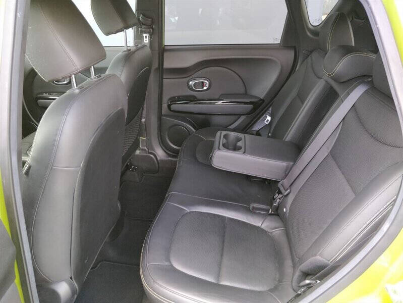 2015 Kia Soul +