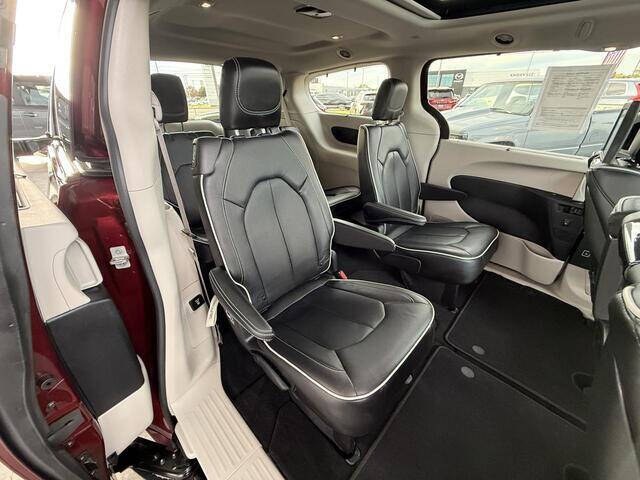 2022 Chrysler Pacifica Limited