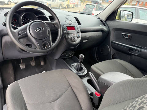 2010 Kia Soul +