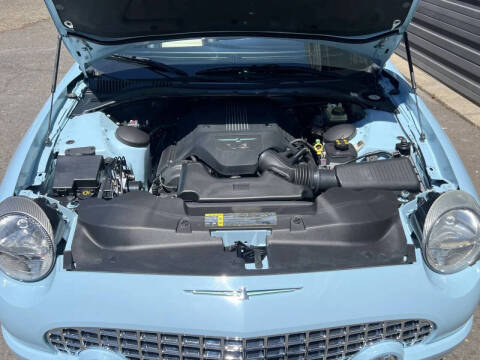 2003 Ford Thunderbird