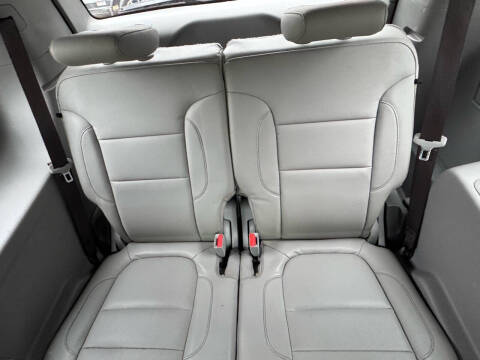 2017 GMC Acadia SLT-1