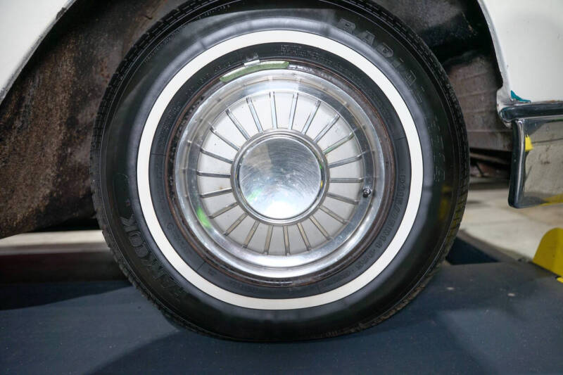 1963 Ford Thunderbird