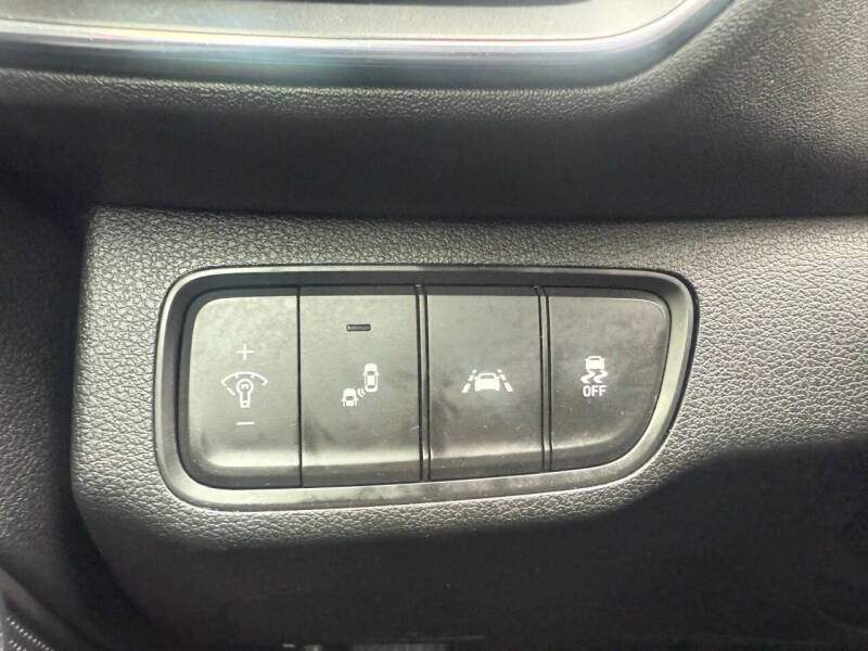 2019 Hyundai Santa Fe SE 2.4L