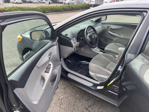 2011 Toyota Corolla LE