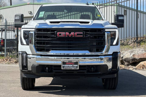 2024 GMC Sierra 2500HD Pro