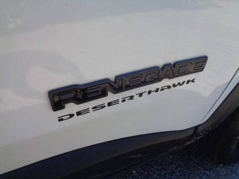 2017 Jeep Renegade Deserthawk