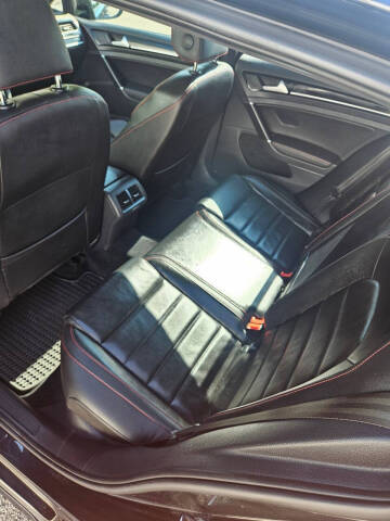 2016 Volkswagen Golf GTI Autobahn