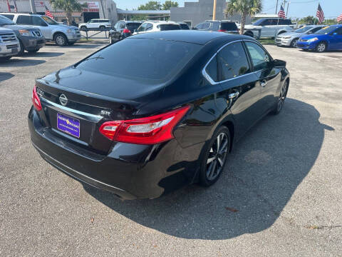 2016 Nissan Altima 2.5 SR