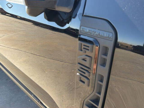 2023 Ford F-450 Super Duty Platinum