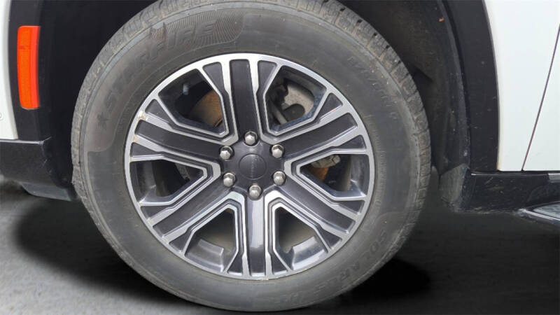 2023 Jeep Wagoneer L Series II