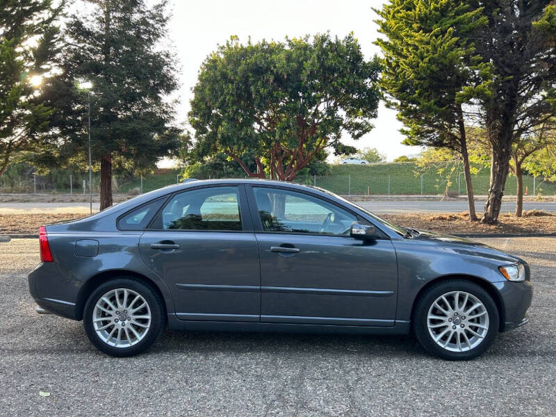 2011 Volvo S40 T5