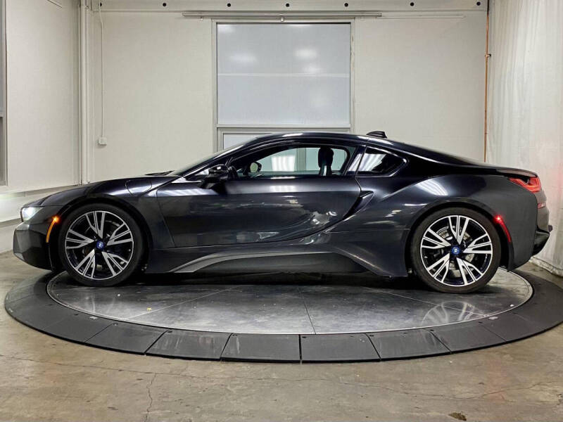 2016 BMW i8
