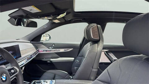 2025 BMW 7 Series 760i xDrive