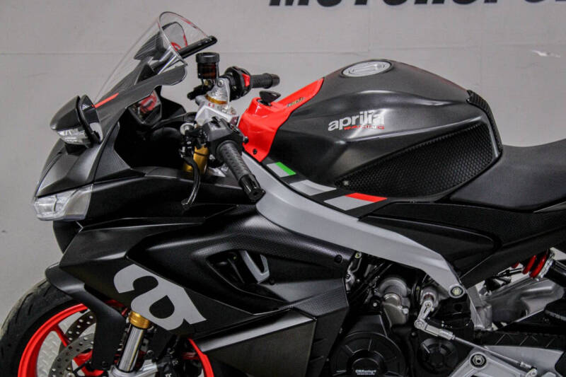 2021 Aprilia RS 660