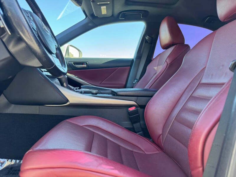 2018 Lexus IS 300