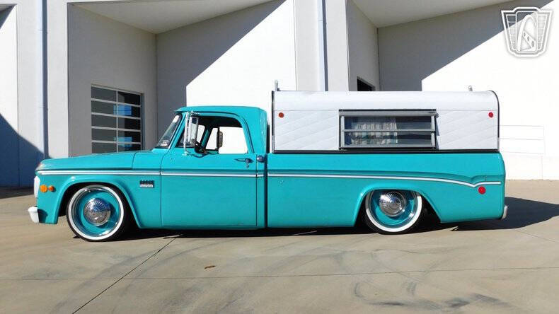 1969 Dodge D200 Pickup