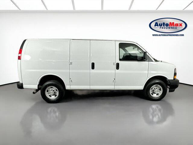2023 Chevrolet Express 2500
