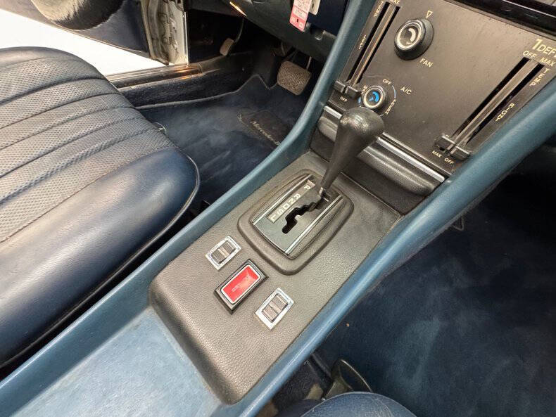 1977 Mercedes-Benz SL-Class