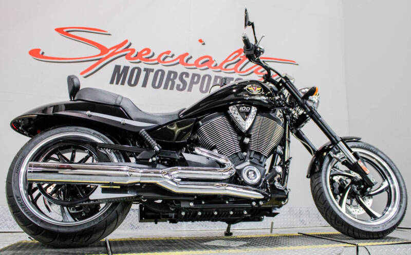 2010 Victory Hammer 8-Ball