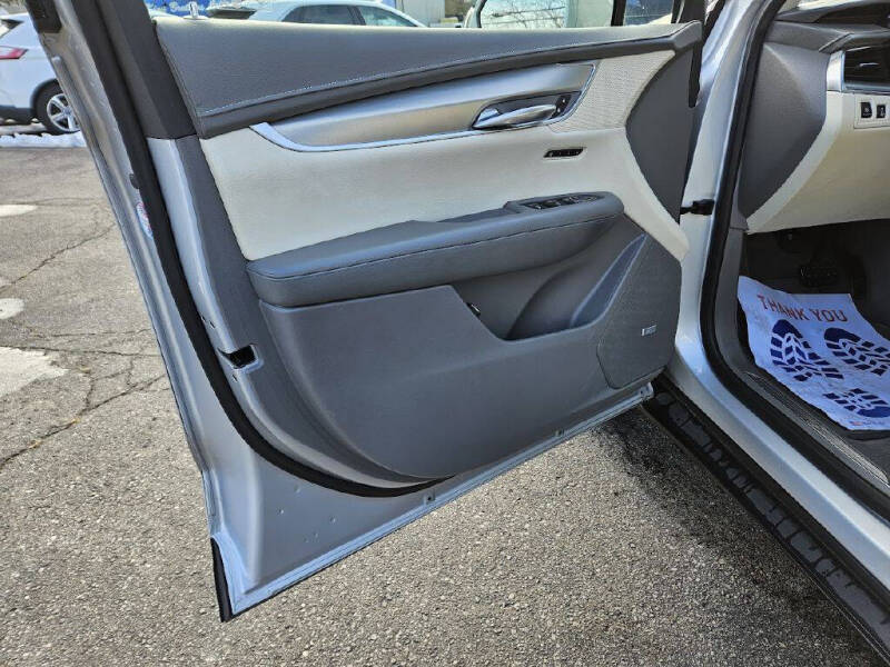 2018 Cadillac XT5 Luxury