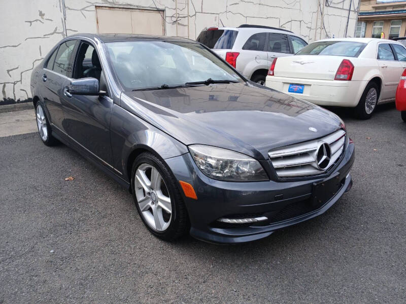 2011 Mercedes-Benz C-Class C300 Luxury