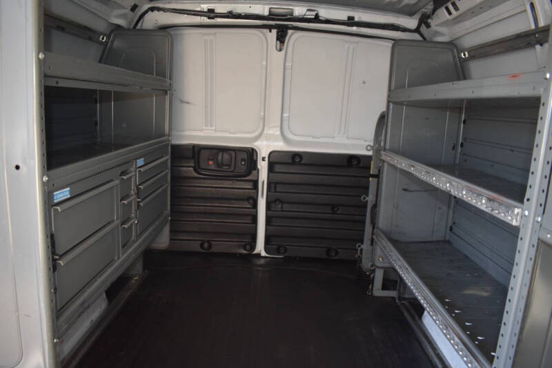 2021 Chevrolet Express 2500