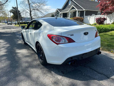 2012 Hyundai Genesis Coupe 2.0T