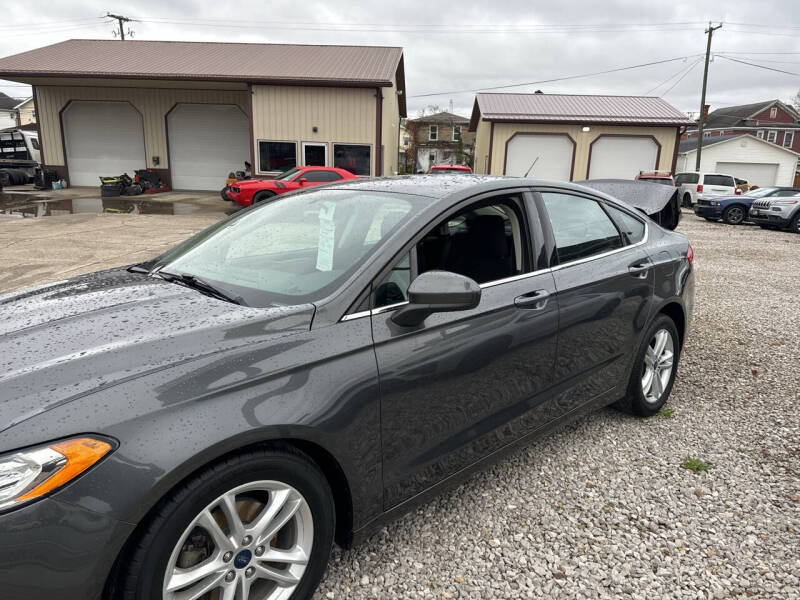 2018 Ford Fusion SE photo 5