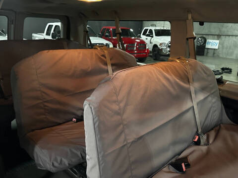 2009 Ford E-Series E-350 SD XLT