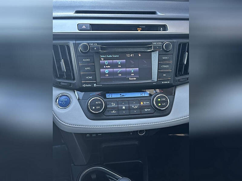 2016 Toyota RAV4 Hybrid XLE