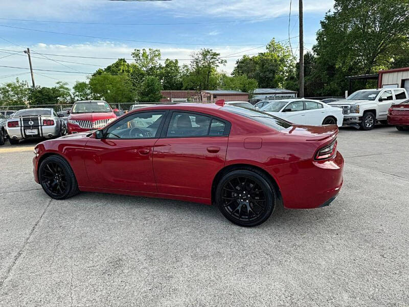 2016 Dodge Charger SXT