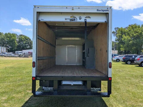 2023 Ford E-Series