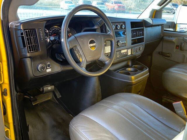 2017 GMC Savana 3500