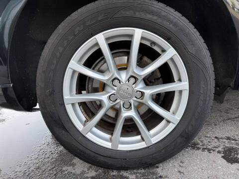 2012 Audi Q5 2.0T quattro Premium