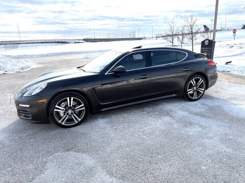 2014 Porsche Panamera 4S Executive