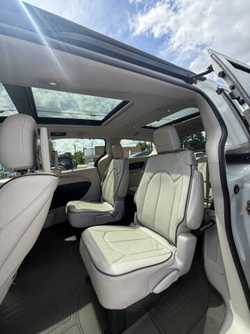 2017 Chrysler Pacifica Limited