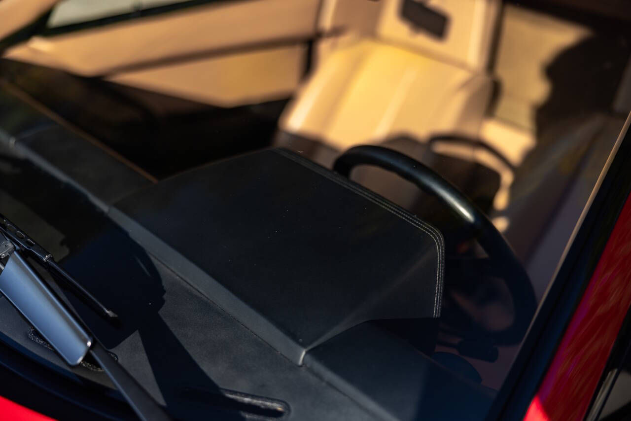 1990 Ferrari Testarossa 27