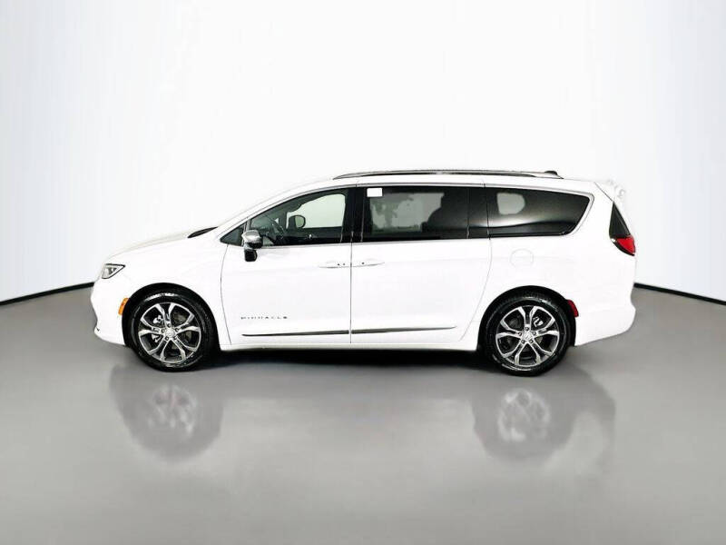 2026 Chrysler Pacifica Pinnacle