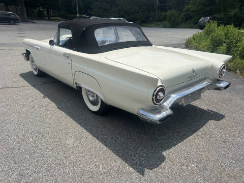 1957 Ford Thunderbird