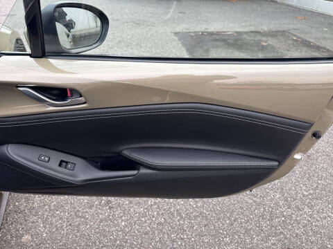 2024 Mazda MX-5 Miata RF Grand Touring